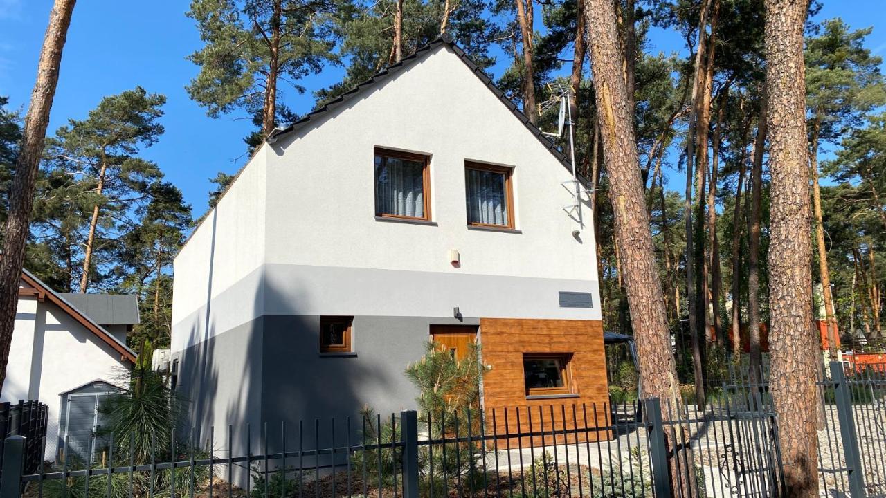 Villa Grey House Boszkowo Exterior foto